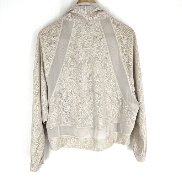 Lululemon In Depth Jacket Size 4 Womens Lace Floral Light Chrome Mock Neck Zip - Picture 4 of 7